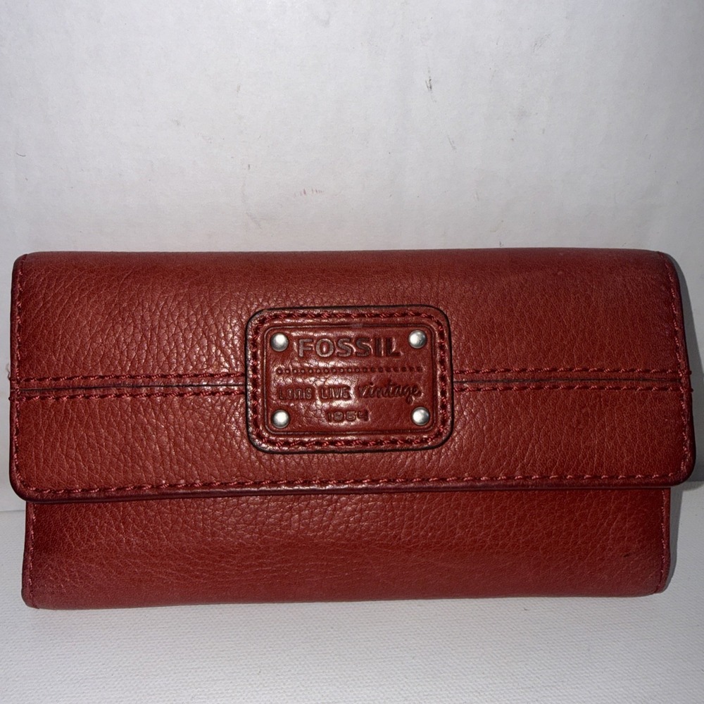 Fossil Red Leather Wallet Long Live Vintage Cards Cash Coin Checkbook Zip & Snap